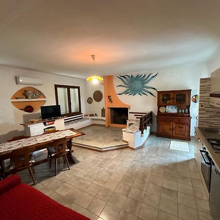 Villa Verde Badesi Exterior foto
